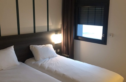 Val-de-Reuil Hôtel | ibis Styles Rouen Val De Reuil