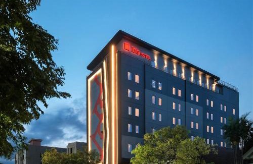 Surabaya Hôtel | ibis Surabaya Tidar