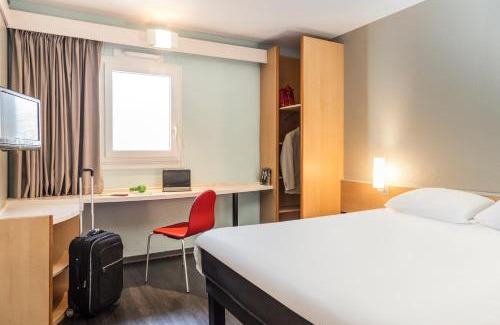 Thonon-les-Bains Hôtel | ibis Thonon Centre