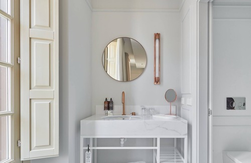 Ensanche Centro Hôtel | ICON Malabar