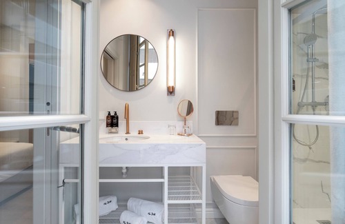 Ensanche Centro Hôtel | ICON Malabar