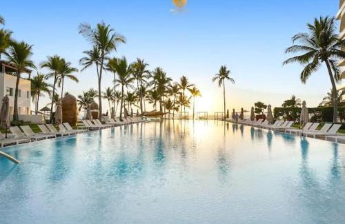 North Hotel Zone Appartement | Icon Vallarta Luxury Villa