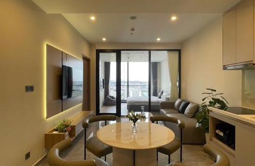 Ha Long Appartement | ICON40 Ha Long Bay Managed by Anstay