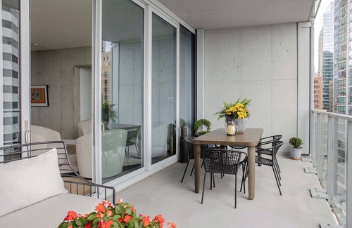 Downtown Chicago Appartement | The Lyra: Luxury Group Getaway - Two Penthouses