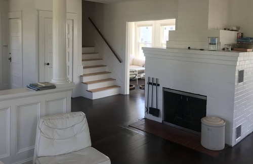 Kennebunkport Maison | Iconic Goose Rocks Beach waterfront