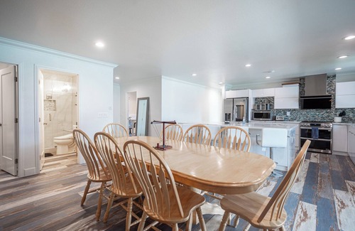 Las Vegas Maison | Iconic Vegas Estate - Mins to Strip /Airport /Events