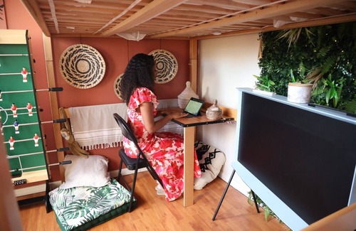 Massy Appartement | Idéal pour un petit groupe ou famille capable et intéressé par un escape game.
