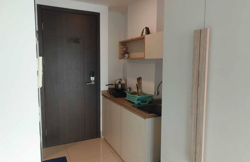 Jakarta Appartement | 1BR apt in Jakarta with Free airport "CGK" pick-up&drop, fitness room, WiFi