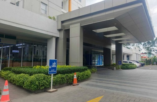 Jakarta Appartement | 1BR apt in Jakarta with Free airport "CGK" pick-up&drop, fitness room, WiFi