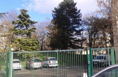 Bron Appartement | idéal Eurexpo stade OL foot et concerts fac2 Bron Hôpitaux cardio Neuro HFME