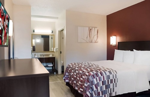 Tupelo Hôtel | Ideal for Budget Travelers! Parking, Breakfast, Close to Cadence Arena!