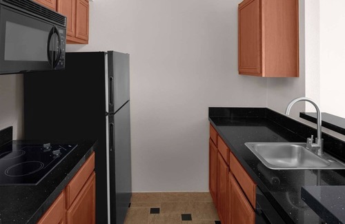Snail Hôtel | Ideal for Groups: 3 Suites w/ Kitchen & Separate Living Area, Pets Are Allowed