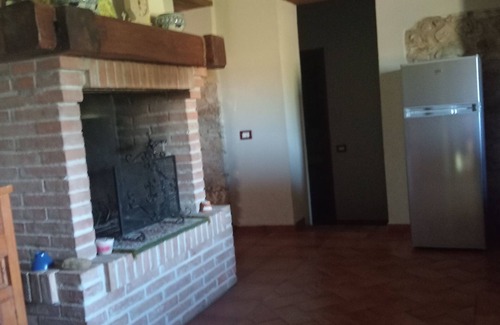 Roccalbegna Appartement | Ideal for those who love nature, spa, sea and mountains!Well located farmhouse!