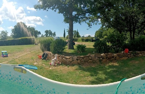 Roccalbegna Appartement | Ideal for those who love nature, spa, sea and mountains!Well located farmhouse!