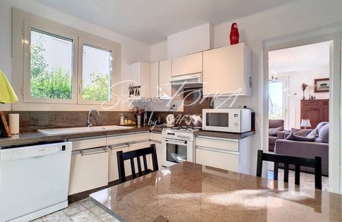 Osseja Maison | MAISON IDEALE FAMILLE 8 PERS : 4 chambres, 2 Km Espagne, garage, jardin, WIFI