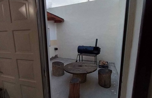 Puerto Madryn Maison | Ideal lodging for 5 people with patio, barbecue and garage in Puerto Madryn