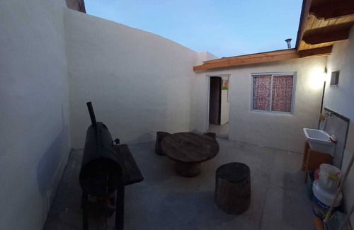 Puerto Madryn Maison | Ideal lodging for 5 people with patio, barbecue and garage in Puerto Madryn