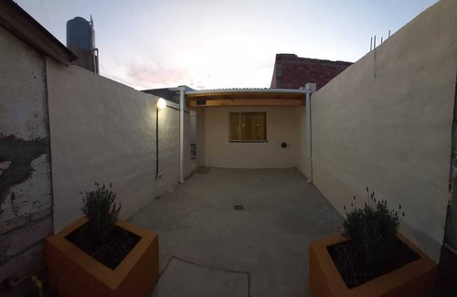 Puerto Madryn Maison | Ideal lodging for 5 people with patio, barbecue and garage in Puerto Madryn