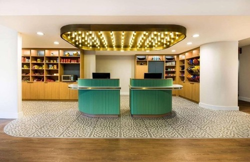 Eastwick Hôtel | Ideal Mix of Comfort and Value! Near African American Museum, Pet-Friendly