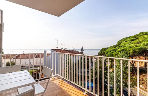 Sant Pol De Mar Appartement | Espace idéal couples avec vue mer et parking
