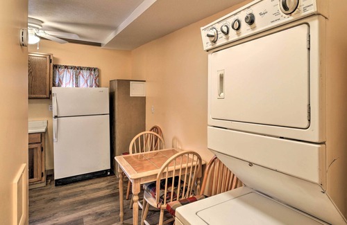 Bluefield Appartement | Ideally Located Bluefield Unit - Pets Welcome