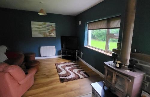 Newport Maison | Ideally located Country Cottage
