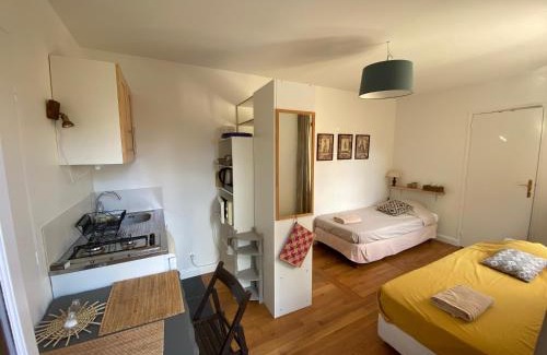 Saint-Cyr-l'Ecole Appartement | ideally located next to castle park