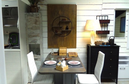 Sainte-Colombe-sur-lHers Maison | Idyllic water-by well equipped studio in Cathar area, private long natural pool