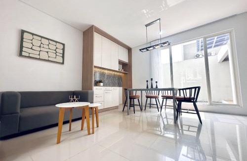Surabaya Maison | Idyllic 3BR House in Northwest Park West Surabaya by Le Ciel Hospitality
