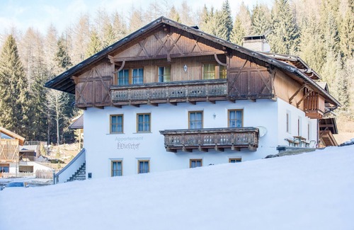 Valles Appartement | Appartement idyllique "Wieserhof Benjamin" avec balcon, vue sur les montagnes et Wi-Fi