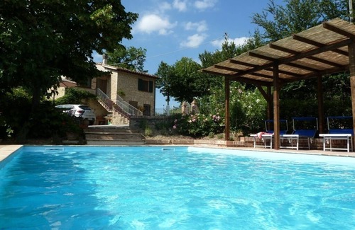 Montefalcone Appennino Cottage | Idyllic character cottage set in landscaped garden with a private pool