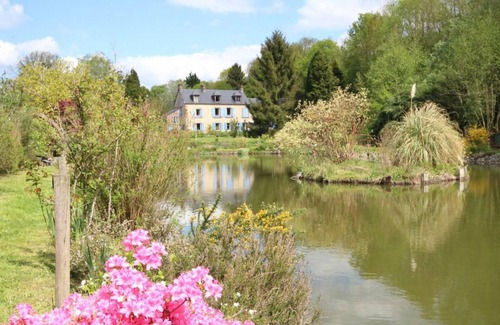 Les Authieux-du-Puits Cottage | Duplex Charmant au Cœur du Pays des Haras avec Jardin Paysagé et Étang - Tout Équipé, Draps Inclus