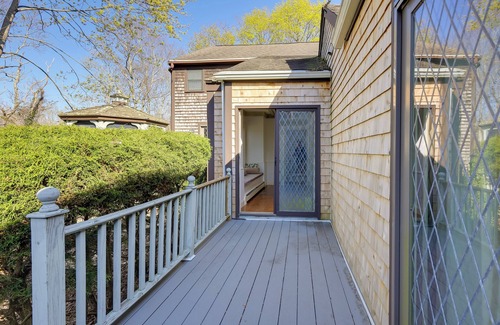 East Sandwich Cottage | Idyllic Escape w/ Deck in East Sandwich!