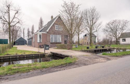 Landsmeer Lit Et Petit-Déjeuner | Idyllic Farmhouse