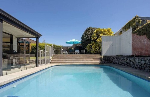 Tauranga Maison | Idyllic Home in Matua