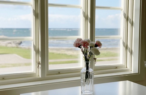 Torekov Chalet De Ski | Idyllic house by Torekov harbor with sea view | SE01043