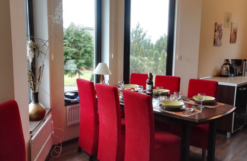 gmina Bedzino Maison | Idyllique au milieu de la nature au bord du lac Jamnosee, pour les familles avec des chiens