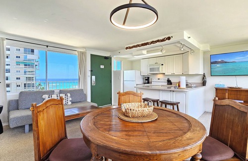 Diamond Head - Kapahulu - St. Louis Appartement | Vues idylliques sur l'océan du 12e étage Suite 1 chambre avec cuisine complète