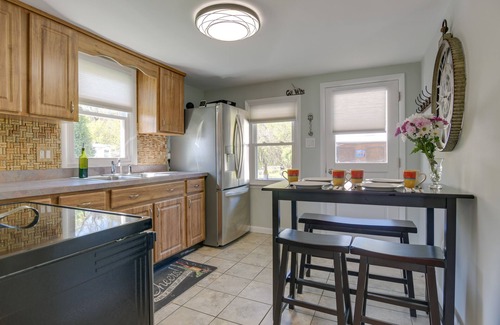 Wrightsville Cottage | NEW! Idyllic Retreat w/ Lake Views - Near Marina!