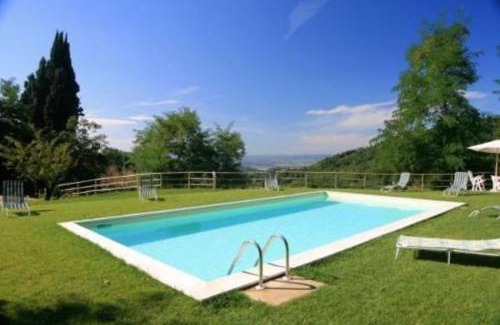 Sesto Fiorentino Maison | Idyllic Tuscan Hideaway with Pool and spa