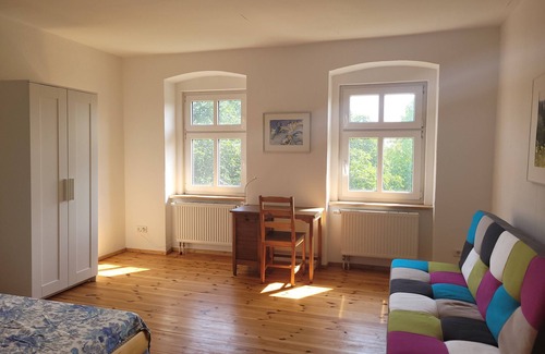 Liepe Appartement | Idyllic vacation apartment in the middle of nature, swimming pond, sauna, bird tours