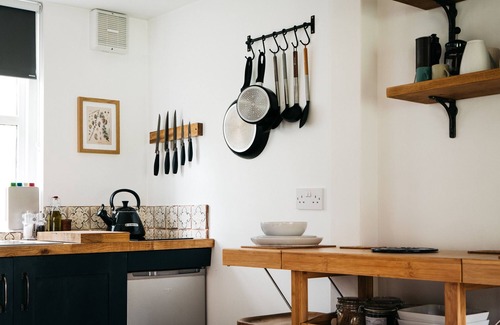 Dollar Cabine | Idyllic wooden cabin 45 minutes away from Edinburgh & Glasgow