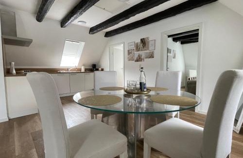 Bruchhausen-Vilsen Appartement | Idyllisches Wohnen im Schloss