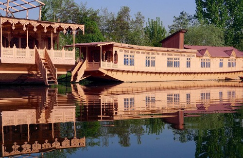 Sudarbal Location De Bateaux | “If there is a paradise on earth, it is this, it is this, it is this”