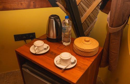 Rekawa Hôtel | Igabara Hobbit House
