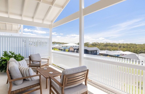 Mollymook Maison | McGrath welcomes you to Igloo - Mini in Mollymook