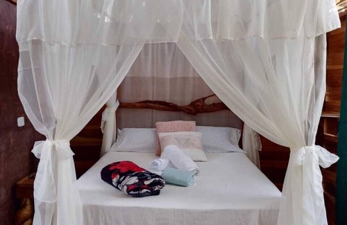 Boca Tapada Cabine | Iguanitas Lodge
