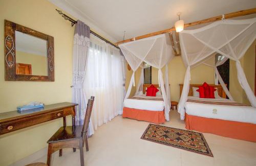Kasese Cabine | Ihamba Lakeside Safari Lodge