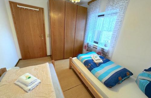 Reisbach Appartement | II Apartment 7 Personen - Monteurwohnung - Ferienwohnung Griesbach II