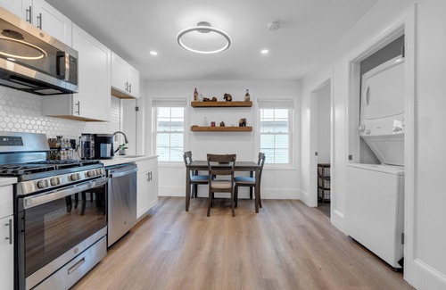 Salem Appartement | ii Serene 3-Bedroom Retreat in Charming Salem, MA